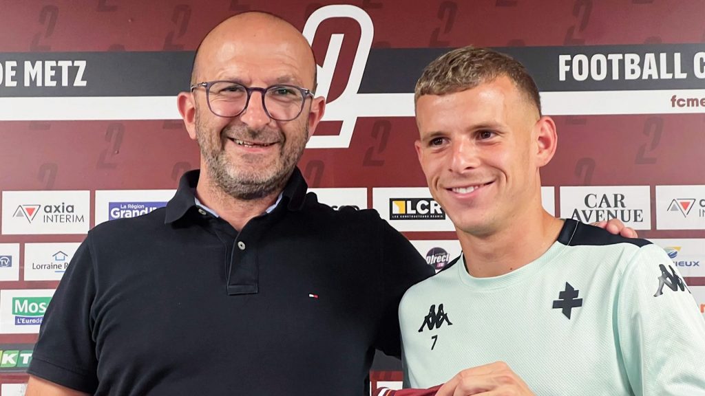 Frédéric Arpinon et Gauthier Hein lors du retour du milieu de terrain au FC Metz - août 2024