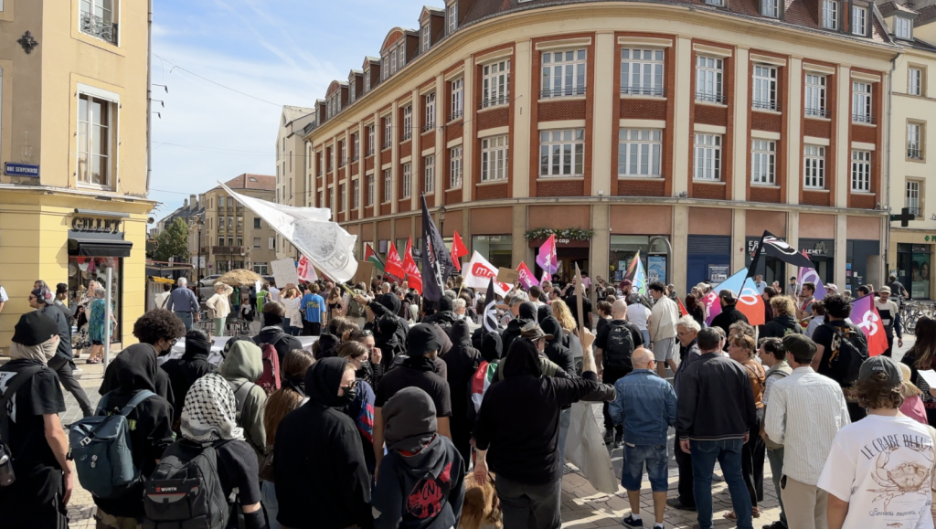 À Metz, des manifestants mobilisés contre la présomption de légitime défense des forces de l’ordre
