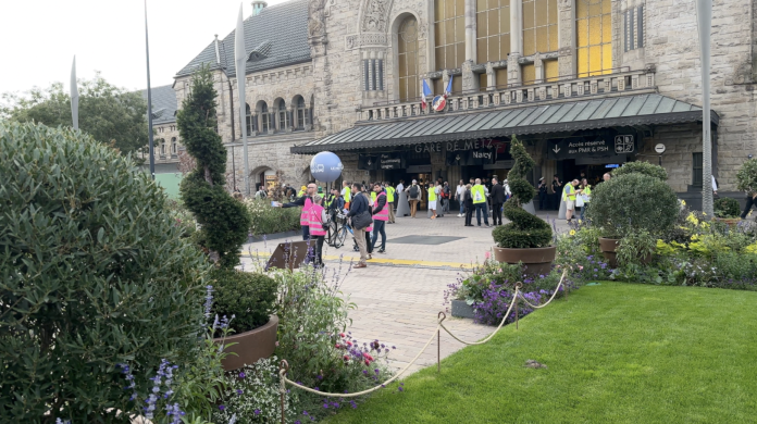 Pape Léon XIV à Metz : comment les voyageurs, riverains et commerces se sont-ils adaptés ?
