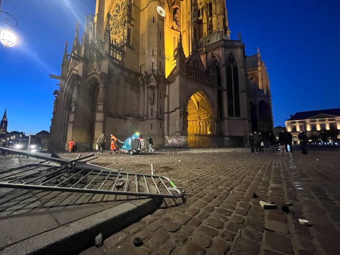 Violences, incendies et pillage d’un commerce en marge de la manifestation du 17 octobre à Metz
