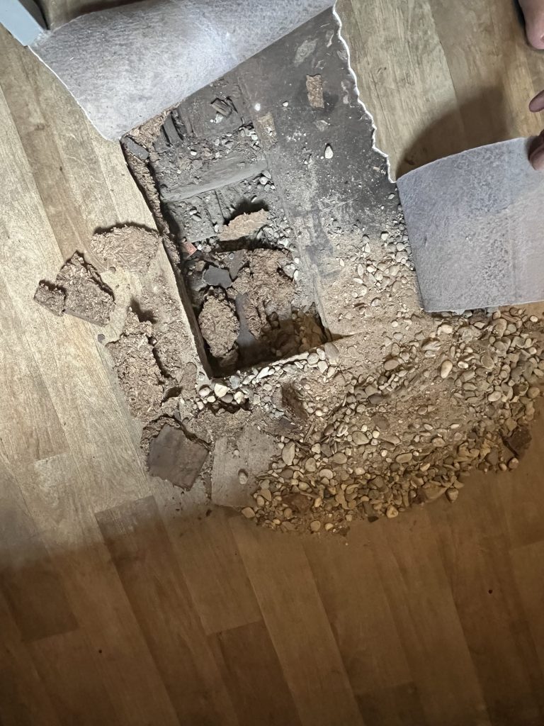 Les locataires font état de dégradations dans leur logement. ©DR
