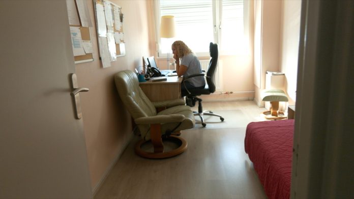 Face à l’actualité, les appels sont toujours aussi nombreux chez SOS Amitié.